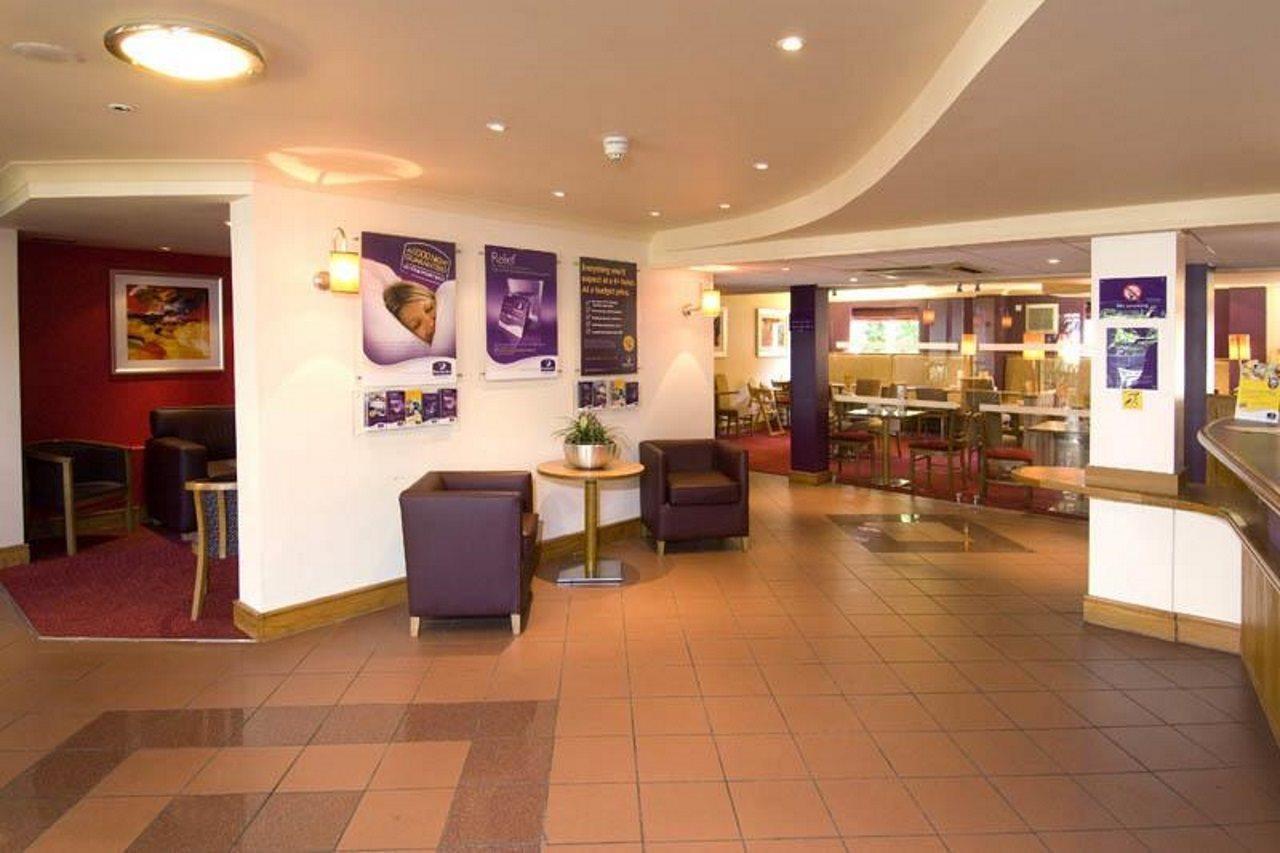Premier Inn Birmingham South - Hall Green Exterior photo